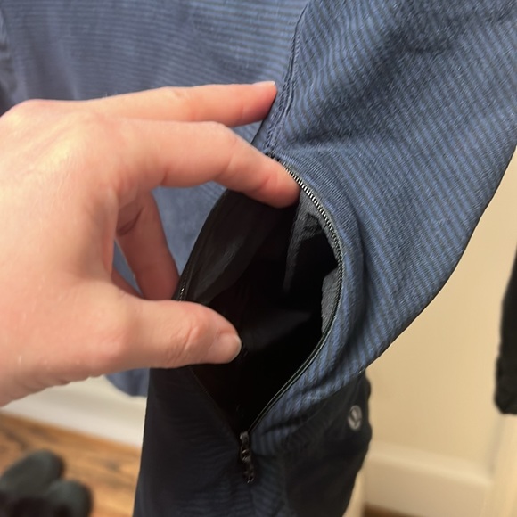 Lululemon quarter zip - Picture 3 of 5